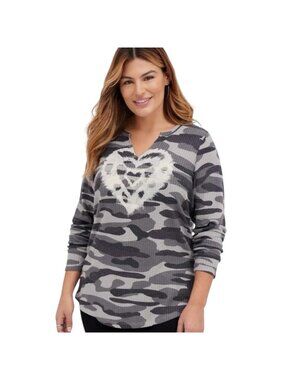 TORRID Waffle Knit Classic Top, Heart Camo Grey - Size 5X